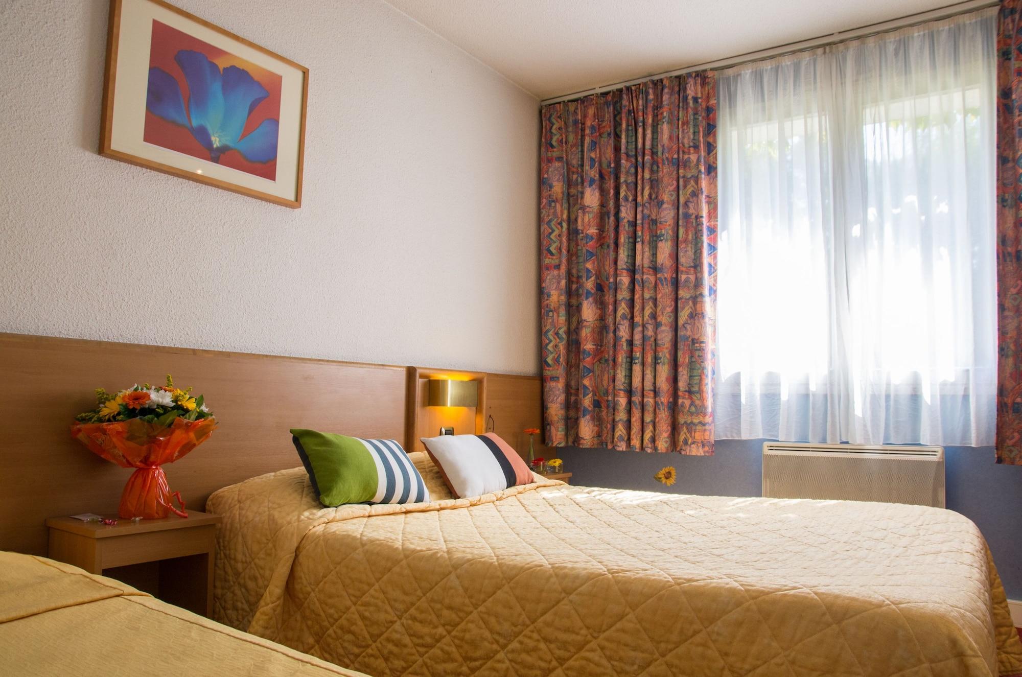 Cit'Hotel Avantici Gap Bagian luar foto