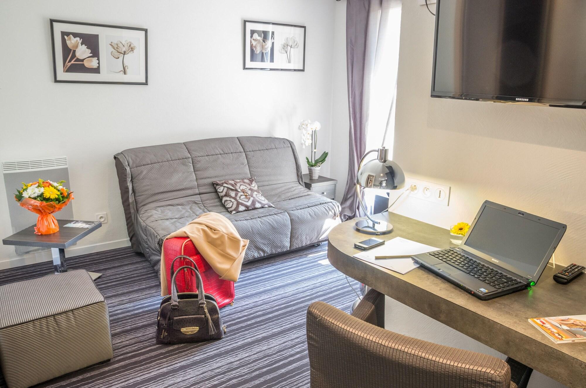 Cit'Hotel Avantici Gap Bagian luar foto