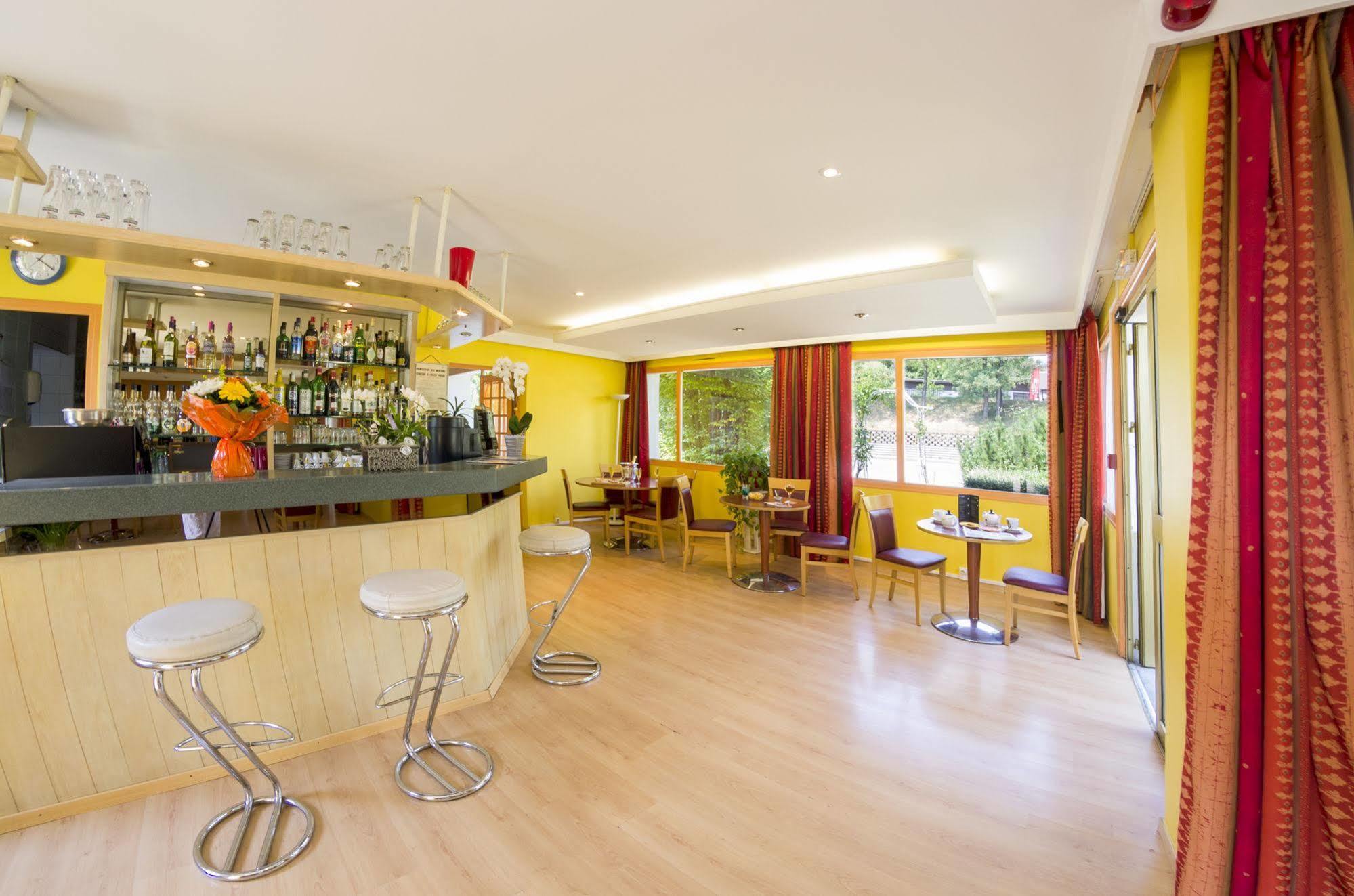 Cit'Hotel Avantici Gap Bagian luar foto